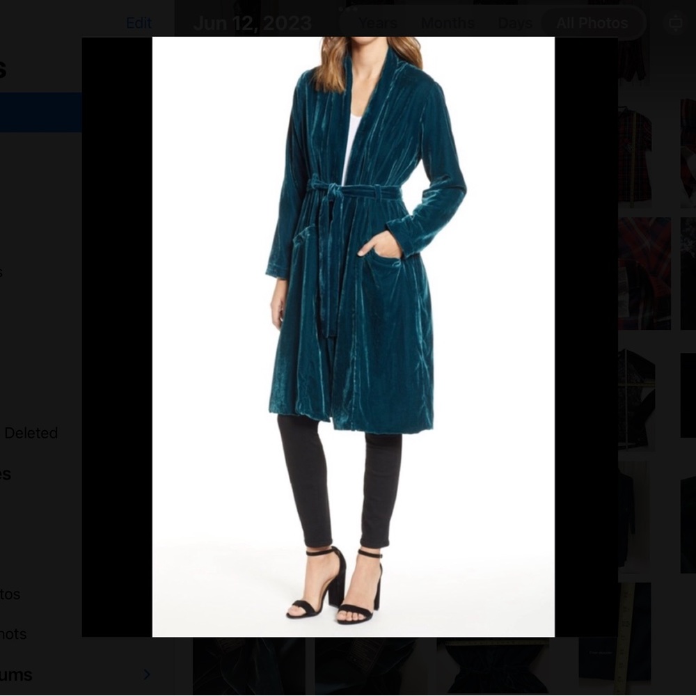 Cupcakes and Cashmere Women’s S Robe Duster Soft Velour Forest Green Pockets NWT